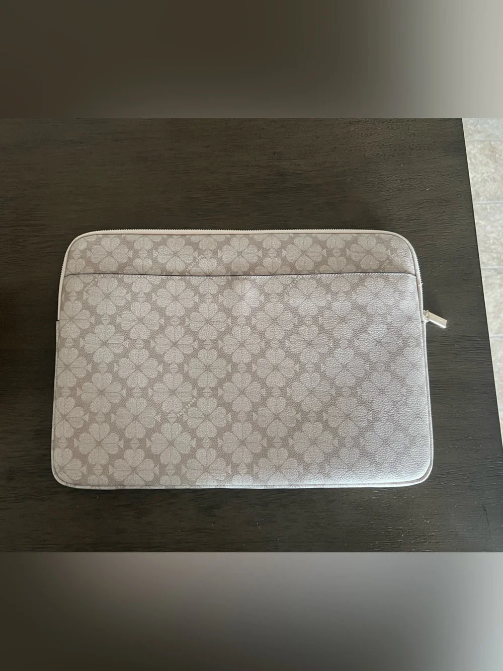 Kate Spade Gray Floral Logo laptop Sleeve